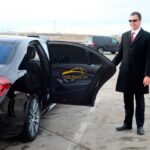 ¿Cuáles son los requisitos principales para ofrecer transporte privado de pasajeros legalmente?