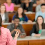 Requisitos para Convertirte en Profesor Universitario: Una Guía Completa